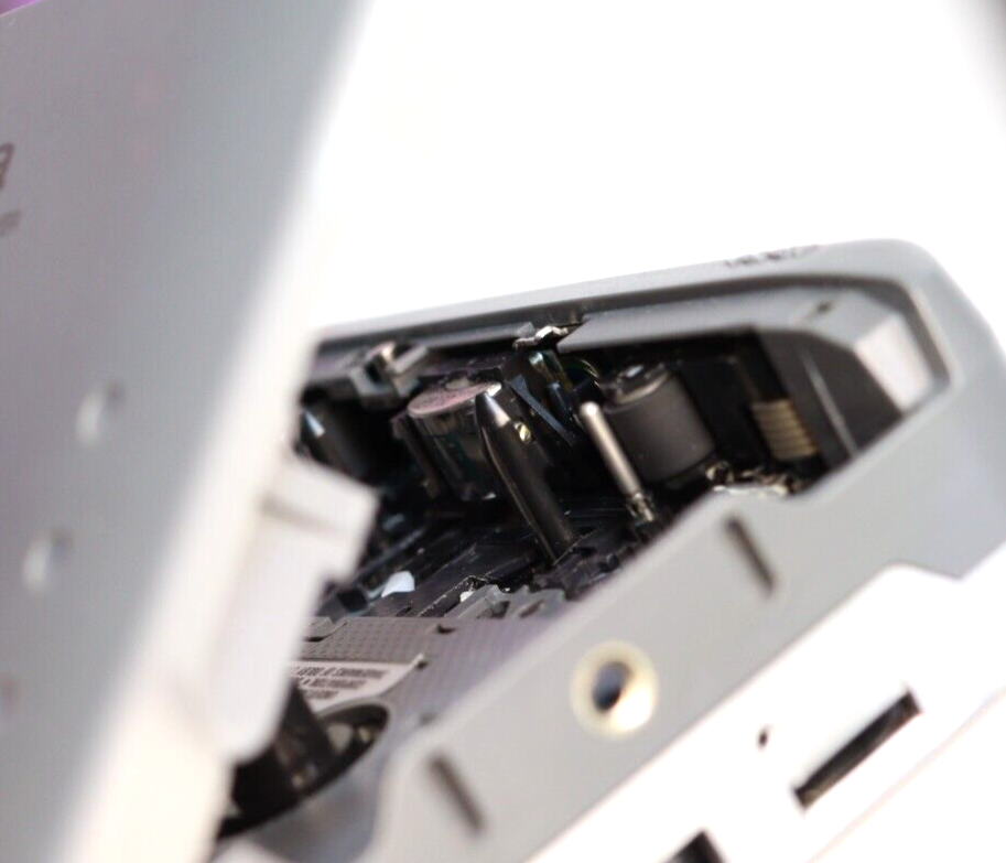 REFURBISHED - Aiwa Cassette Player HS-GS392 In Box - (Fully Operational) SN: 509EC92Q0197