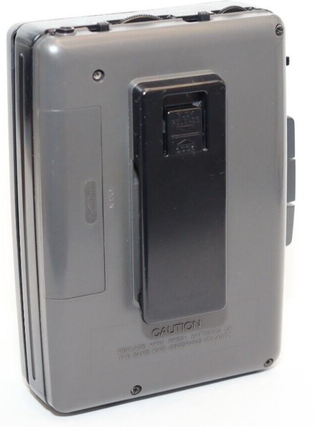 REFURBISHED - Panasonic Radio/Cassette Player RQ-V152 - (Fully Operational) SN: BA1IB26721