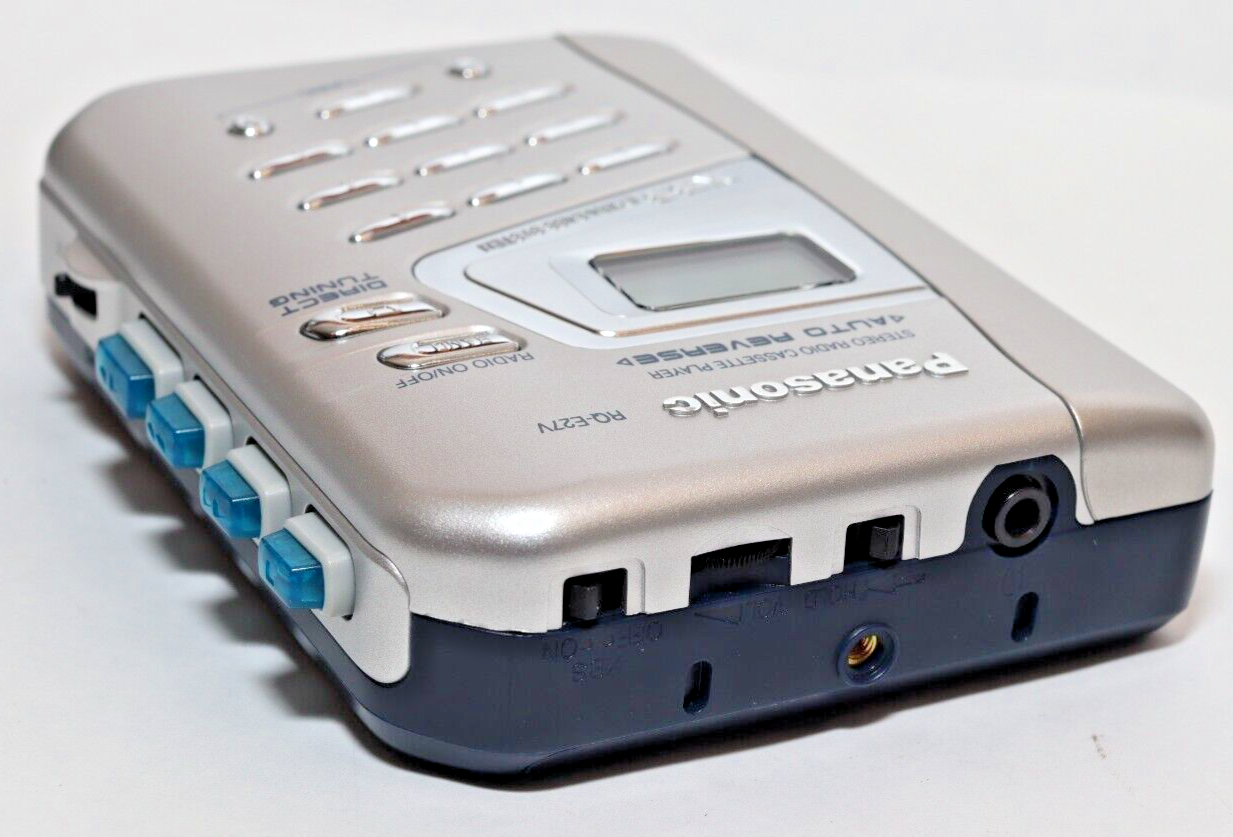 REFURBISHED - Panasonic Radio/Cassette Player RQ-E27V - In Original Box , Headphones and Documents. Serial Number: BD1JA008262 - (Fully Operational)