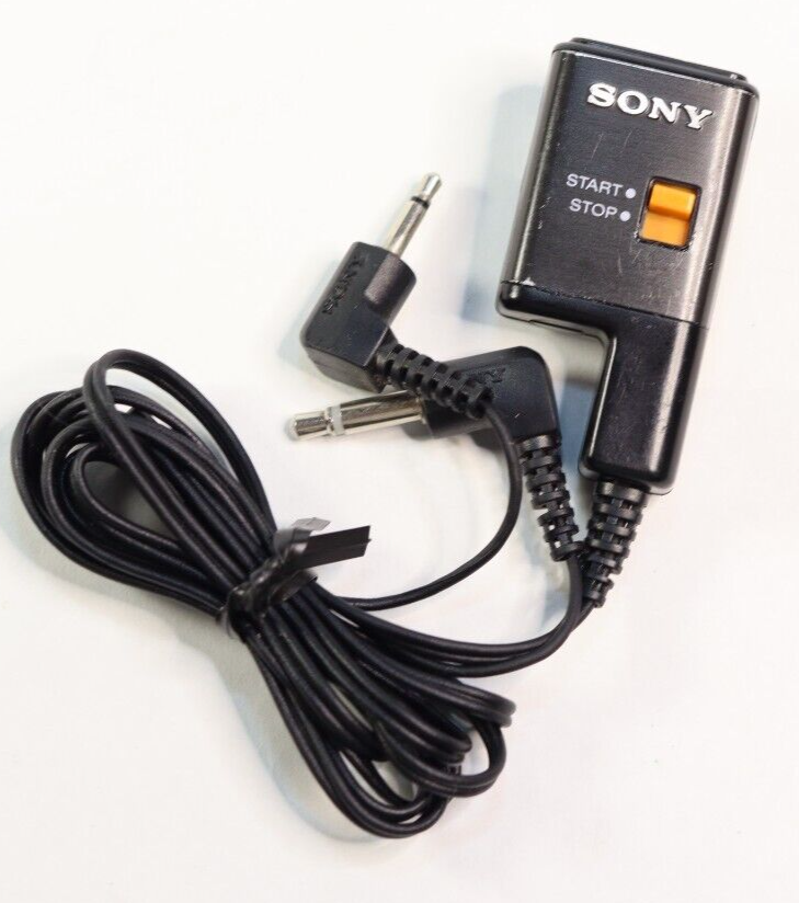 REFURBISHED - SONY Clip Mono  Mic 1-542-147 with plug 3.5mm and 2.5mm Remote - (Fully Operational)