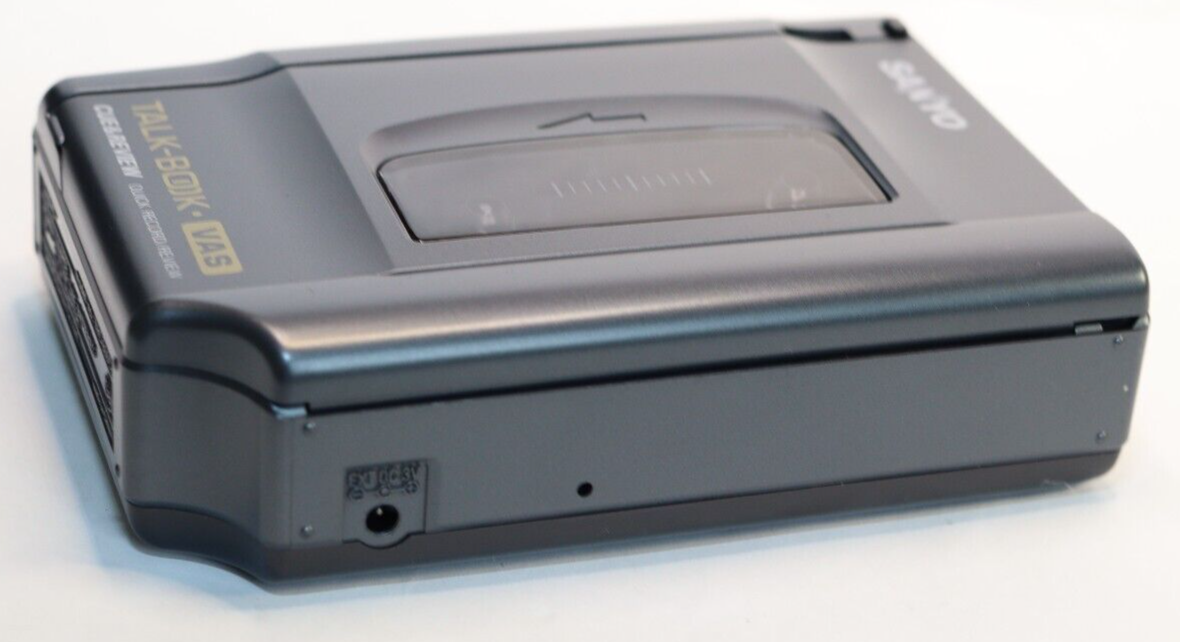 REFURBISHED - Sanyo Cassette-Recorder TRC-800C Boxed inc Case and Documents - SN: N5300077 - (Fully Operational)