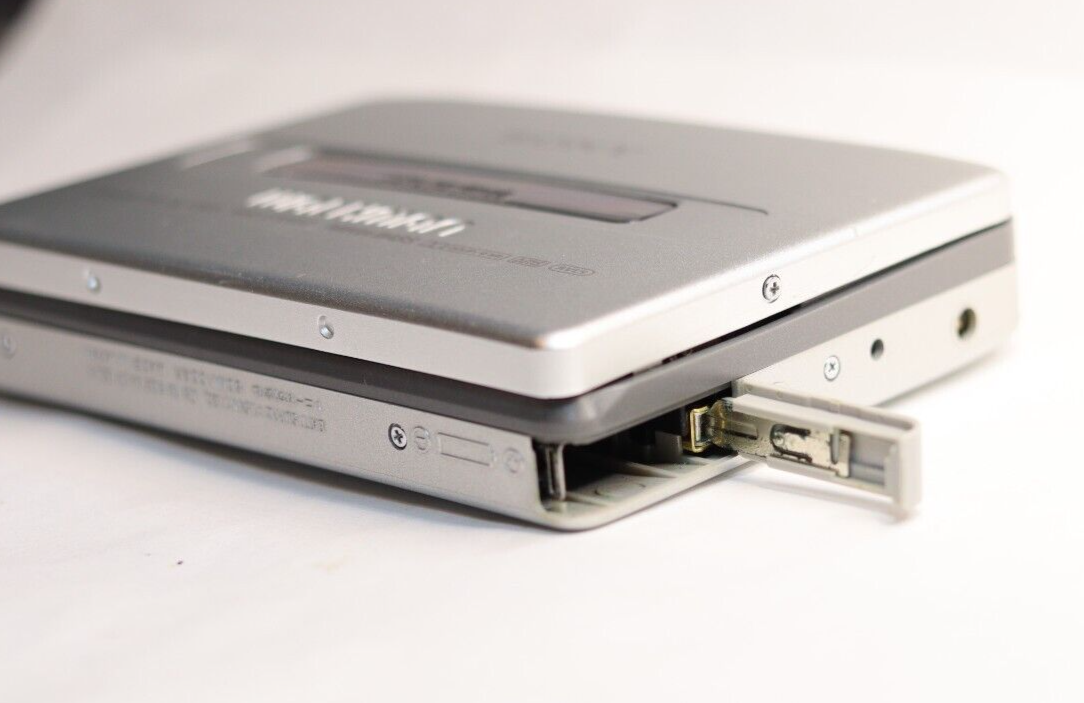 REFURBISHED - Sony Walkman Cassette Player WM-EX652 - (Fully Operational) Serial No: 70155