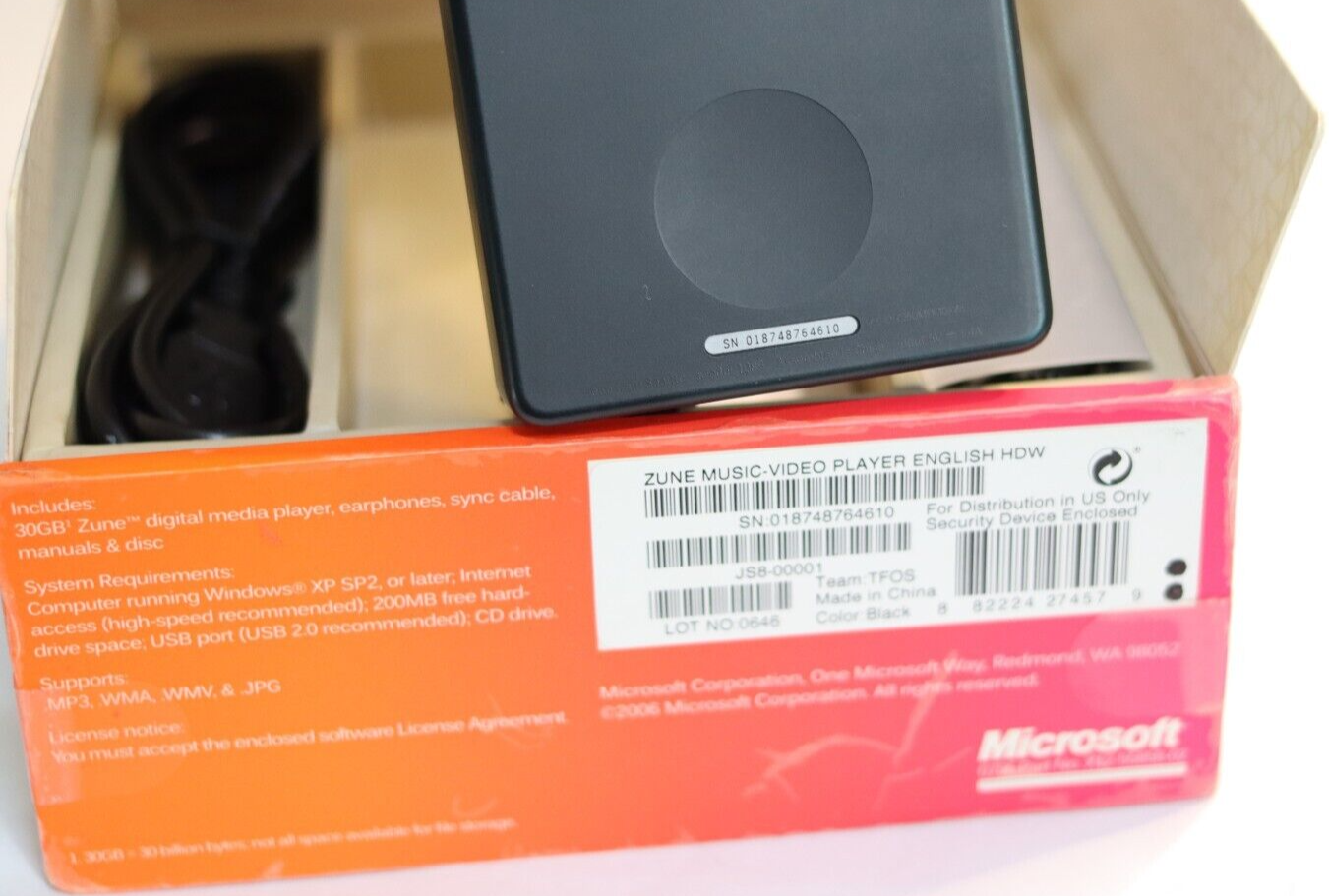 REFURBISHED - Microsoft Zune 30Gb with "Premium Earphones" - as seen in Guardians of the Galaxy 3 (Fully Operational) Serial Matched Box No: 018748764610