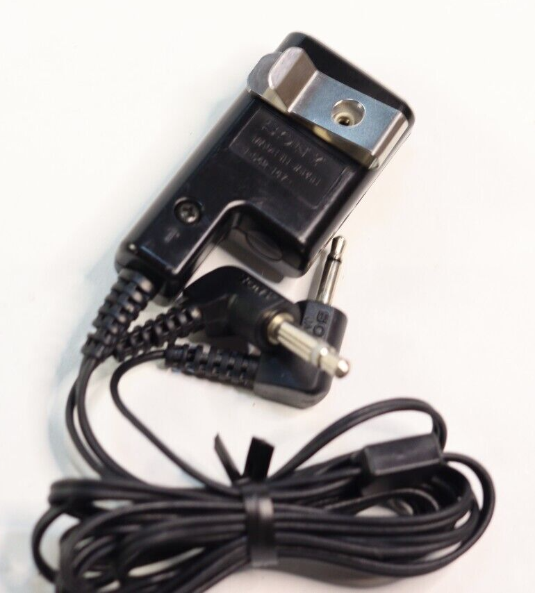 REFURBISHED - SONY Clip Mono  Mic 1-542-147 with plug 3.5mm and 2.5mm Remote - (Fully Operational)