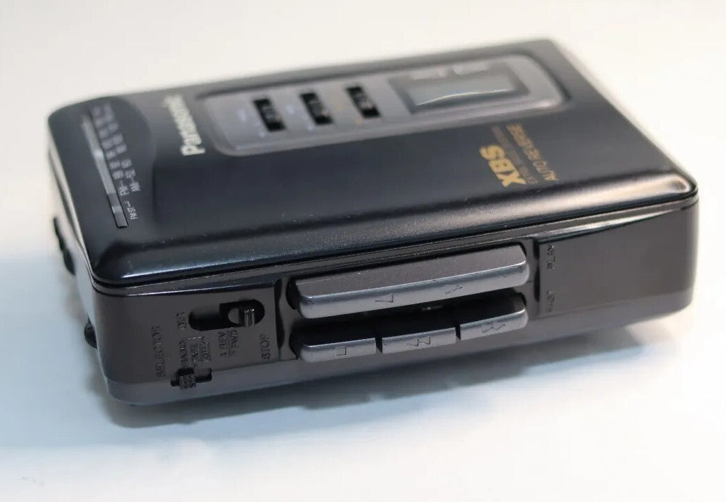 REFURBISHED - Panasonic Radio/Cassette Player RQ-V153 - (Fully Operational) Serial No:BA2EB23827