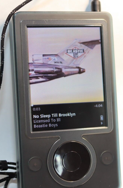 REFURBISHED - Microsoft Zune 30Gb with "Premium Earphones" - as seen in Guardians of the Galaxy 3 (Fully Operational) Serial Matched Box No: 018748764610