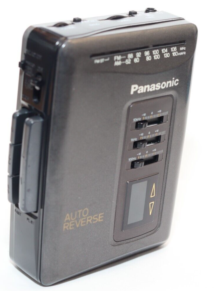 REFURBISHED - Panasonic Radio/Cassette Player RQ-V152 - (Fully Operational) SN: BA1IB26721