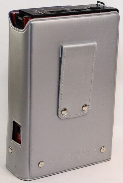 Sanyo Cassette Player M4440  with Case and User Manuel -  SN: 14310419