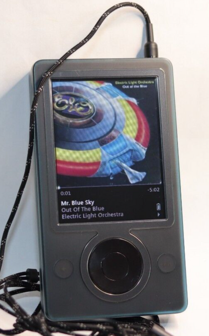 REFURBISHED - Microsoft Zune 30Gb with "Premium Earphones" - as seen in Guardians of the Galaxy 3 (Fully Operational) Serial Matched Box No: 018748764610